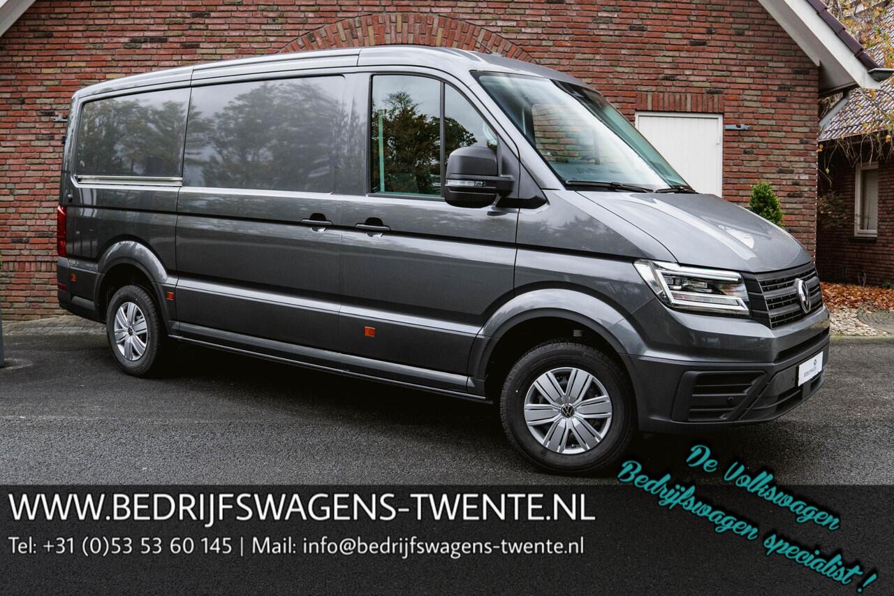 Volkswagen CRAFTER 2.0 TDI 140 pk Aut. L3H2 BPM Vrij Nwe Model Volkswagen Crafter 2.0 TDI 140 pk DSG Aut. L3H2 BPM Vrij Nwe Model Navi, Trekhaak met opstap, LED Koplampen, Camera, PDC V+A, 3-Zits