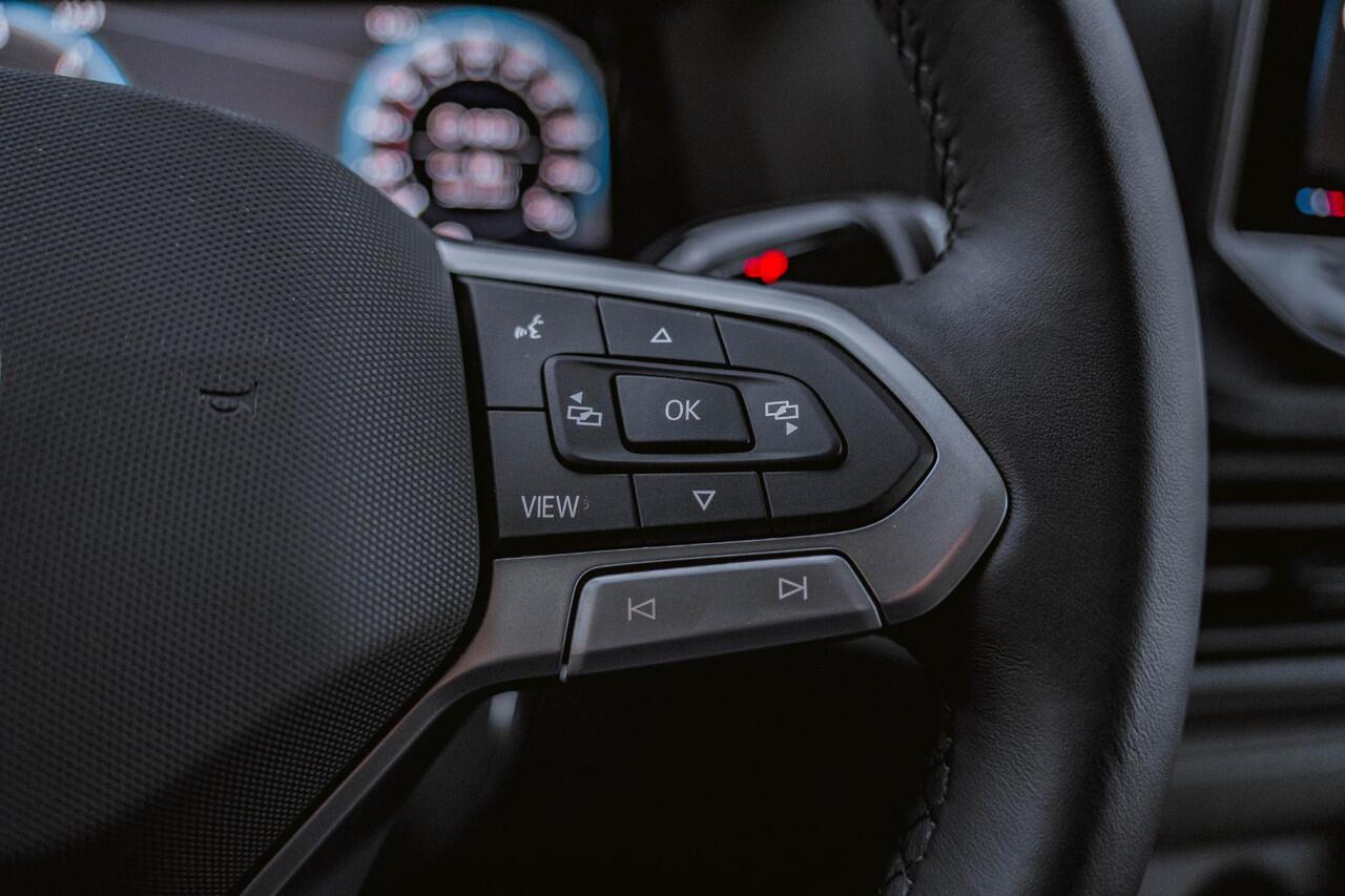 Volkswagen CRAFTER 2.0 TDI 140PK Automaat L3H3 2x Schuifdeuren LED | NAVI | Camera | Trekhaak | Airco |