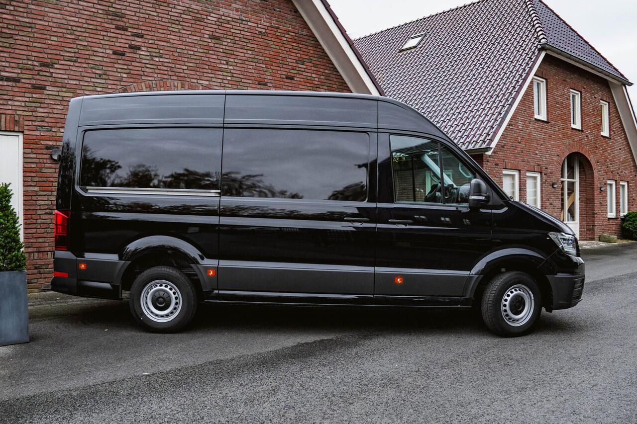 Volkswagen CRAFTER 2.0 TDI 140PK Automaat L3H3 2x Schuifdeuren LED | NAVI | Camera | Trekhaak | Airco |
