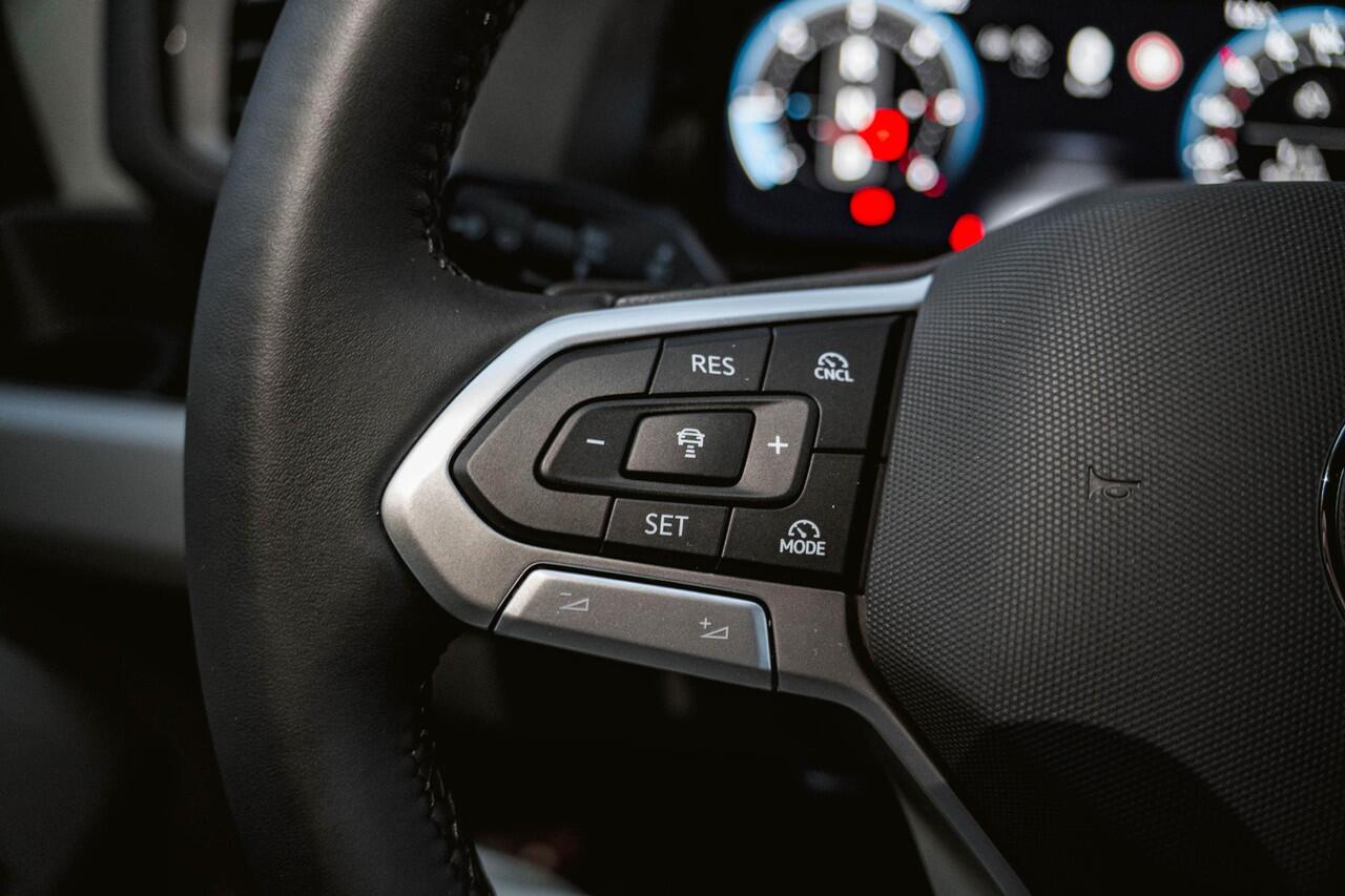 Volkswagen CRAFTER 2.0 TDI 177PK Automaat L3H3 Comfortline 2x LED | NAVI | Ergo. bestuurdersstoel | Camera | Trekhaak |