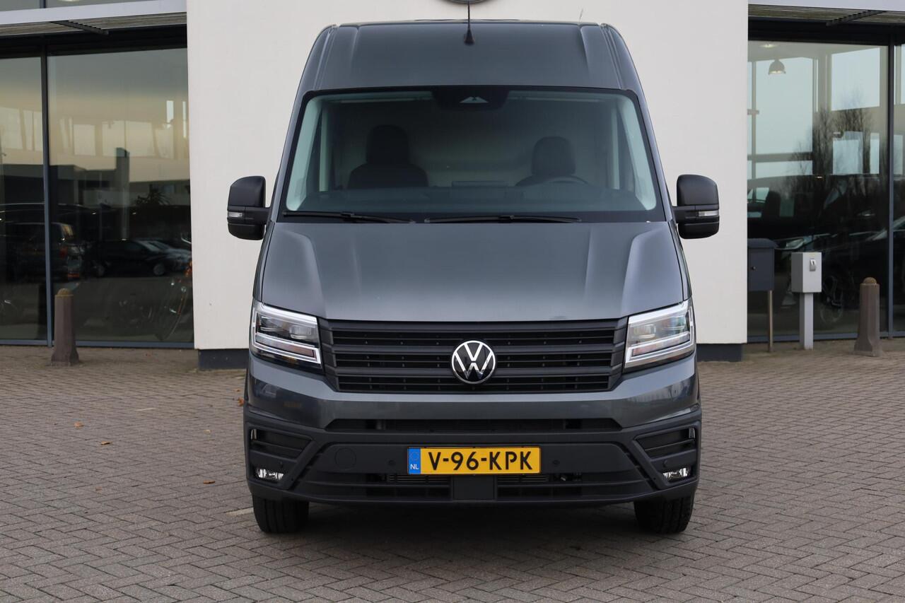 Volkswagen CRAFTER 35 2.0 TDI L3H3 Exclusive 177PK / 130kW Achteruitrijcamera, verwarmbare voorstoelen, Apple Carplay & Android Auto, verwarmbare voorruit, adaptive cruise control (ACC) met Stop&Go, parkeersensoren voor + achter, grootlichtassistent, full map navigatie, ala