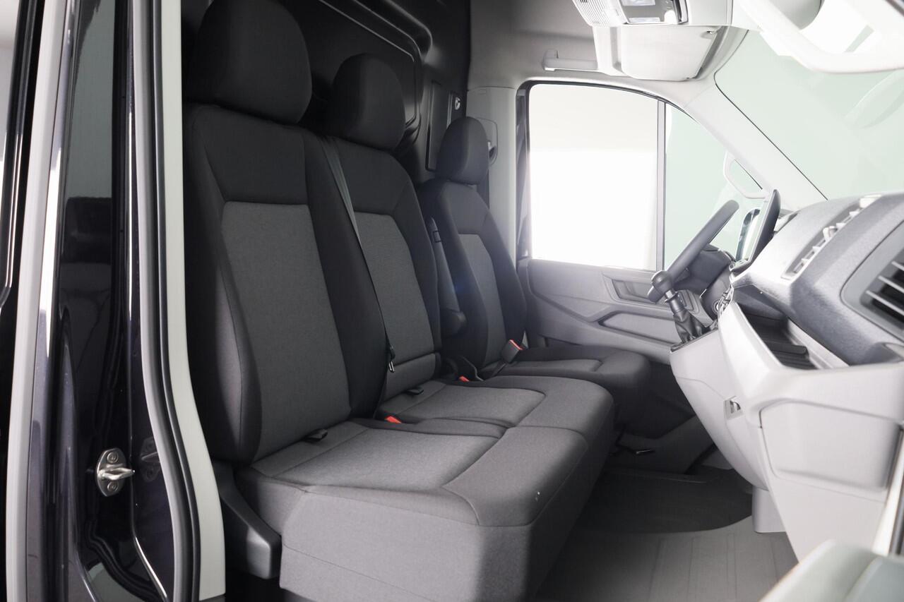 Volkswagen CRAFTER Bedrijfswagens Trendline L3 Bestelwagen (2) GP 2.0 TDI EU6 103 k VOORRAAD!!