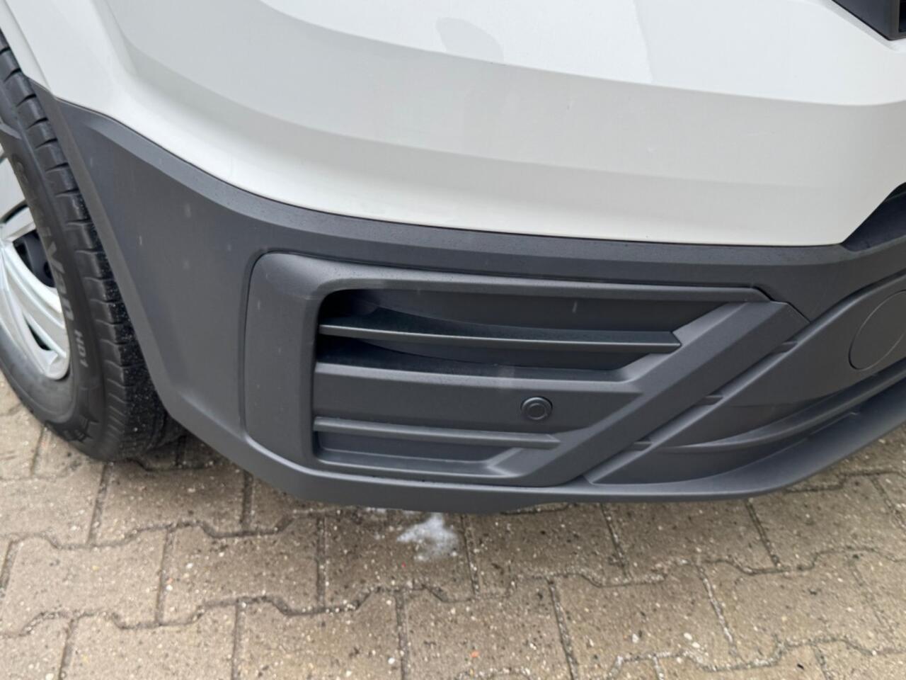 Volkswagen CRAFTER 35 2.0 TDI L3H3 Automaat - Koelen/vriezen -20 gr - dag/nachtkoeling