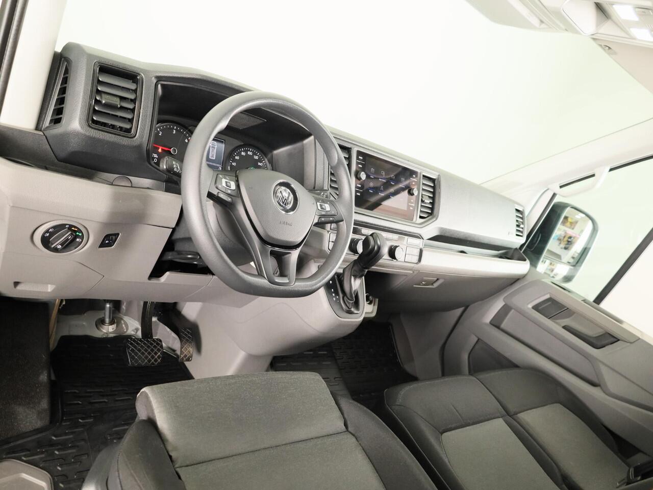 Volkswagen CRAFTER 35 2.0 TDI L3H3 Exclusive EURO VI 140 pk Automaat | Verlengde garantie | Navigatie | Parkeersensoren | Achteruitrijcamera | Cruise control |