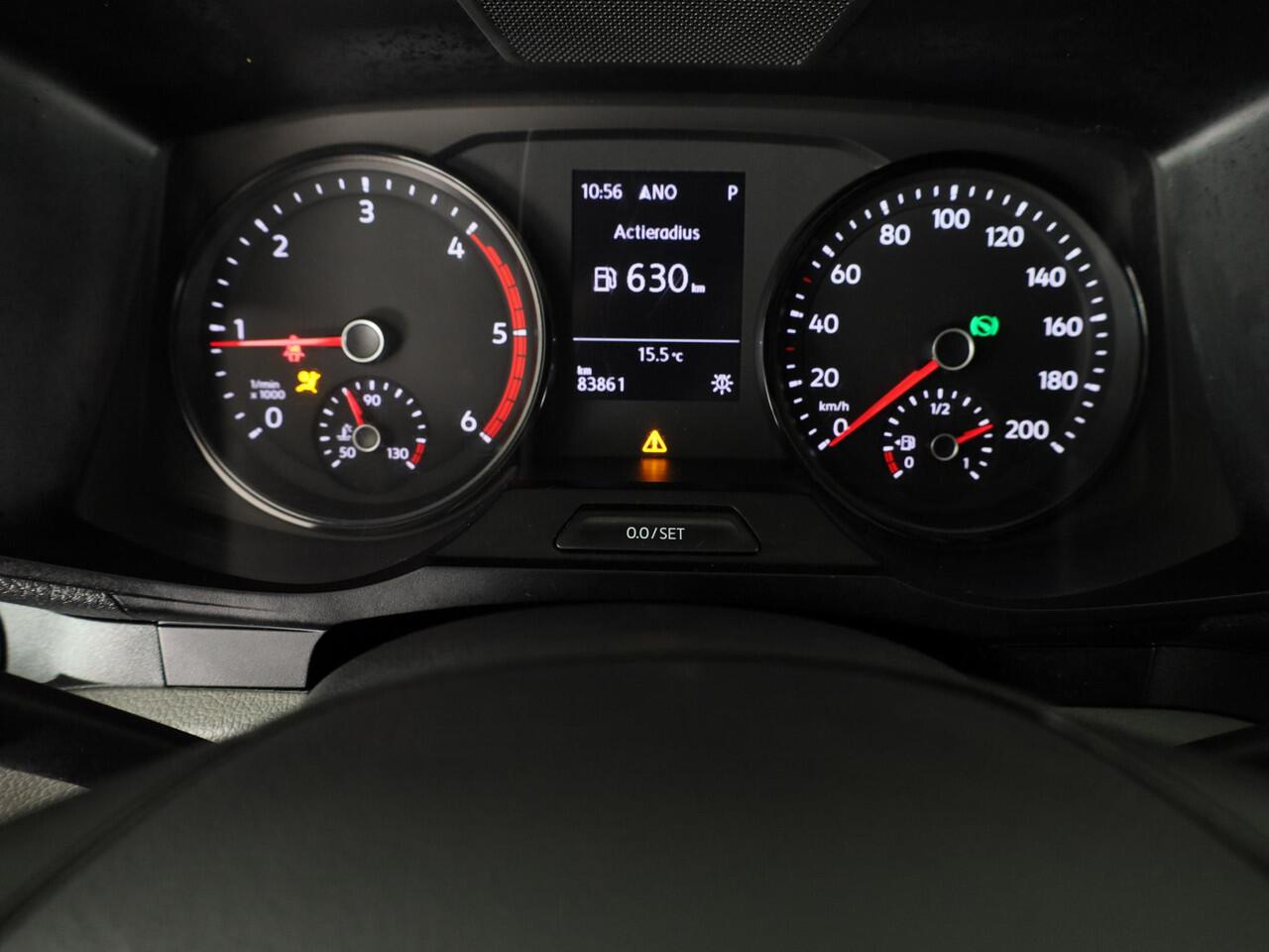 Volkswagen CRAFTER 35 2.0 TDI L3H3 Comfortline EURO VI 140 pk Automaat | Verlengde garantie | Navigatie | Trekhaak | Parkeersensoren | Achteruitrijcamera |
