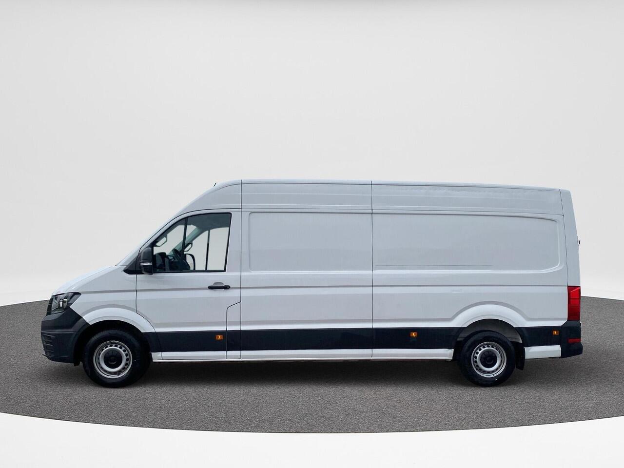 Volkswagen CRAFTER 35 2.0 TDI L4H3 | 140Pk | Trekhaak Bijrijdersbank | Navi | Betimmering | PDC |