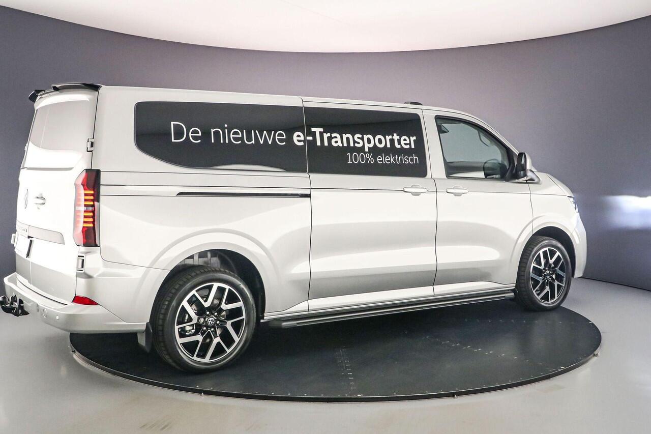 Volkswagen E-Transporter L2 Bulli 286pk | 19" | Sidebars | Trekhaak | Betimmering