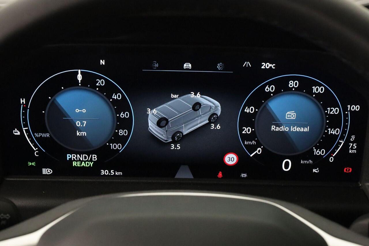 Volkswagen E-Transporter Bedrijfswagens Life Intro 160 kW 218 pk L2 3500 mm | LED | Camera | Trekhaak