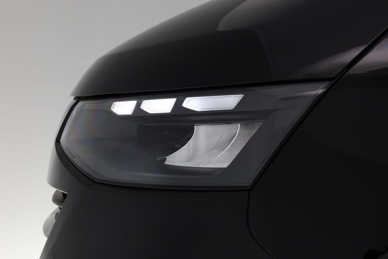 Volkswagen E-Transporter Bedrijfswagens Life Intro 160 kW 218 pk L2 3500 mm | LED | Camera | Trekhaak