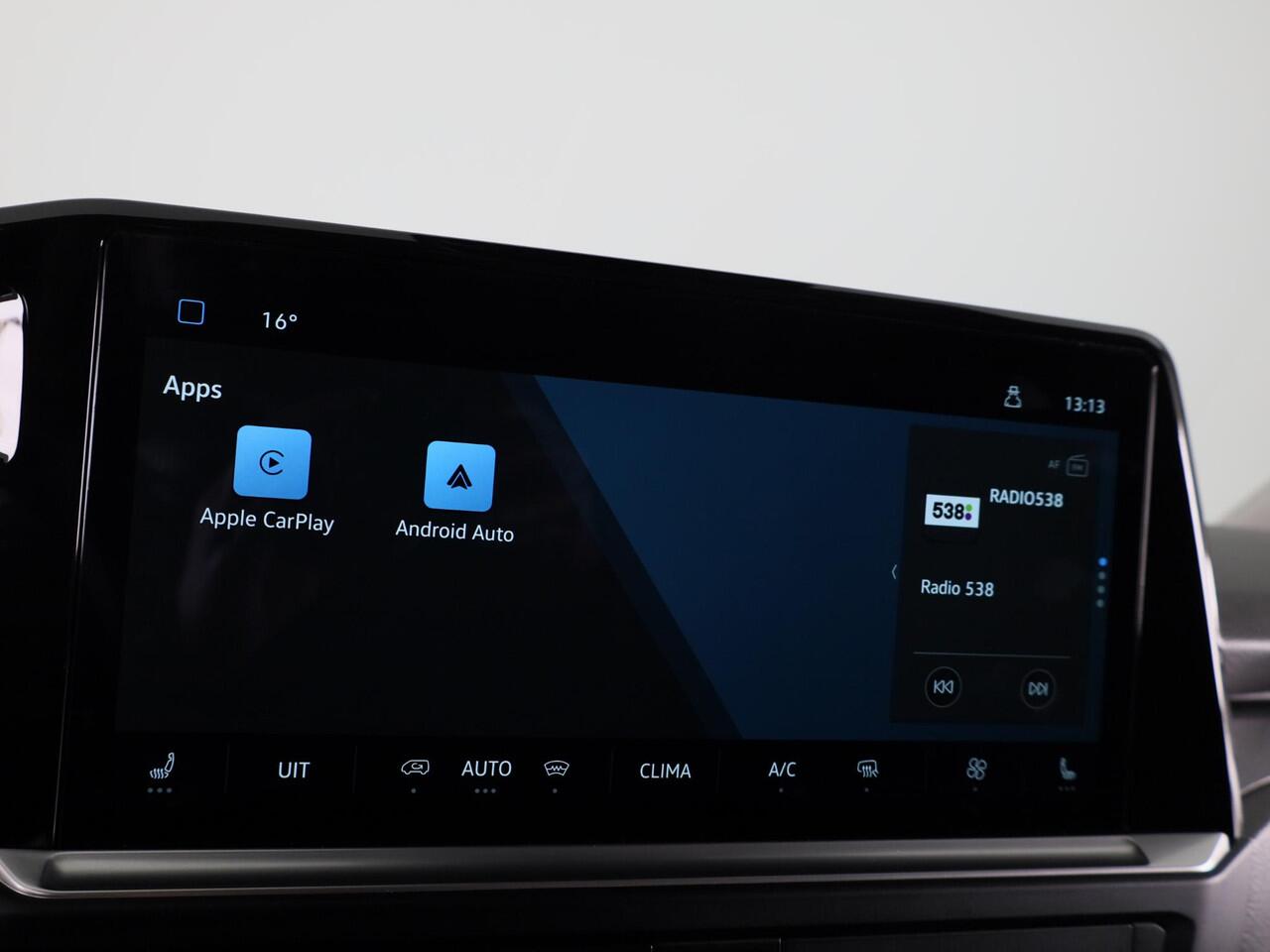 Volkswagen E-Transporter 32 L2H1 Bulli 64 kWh