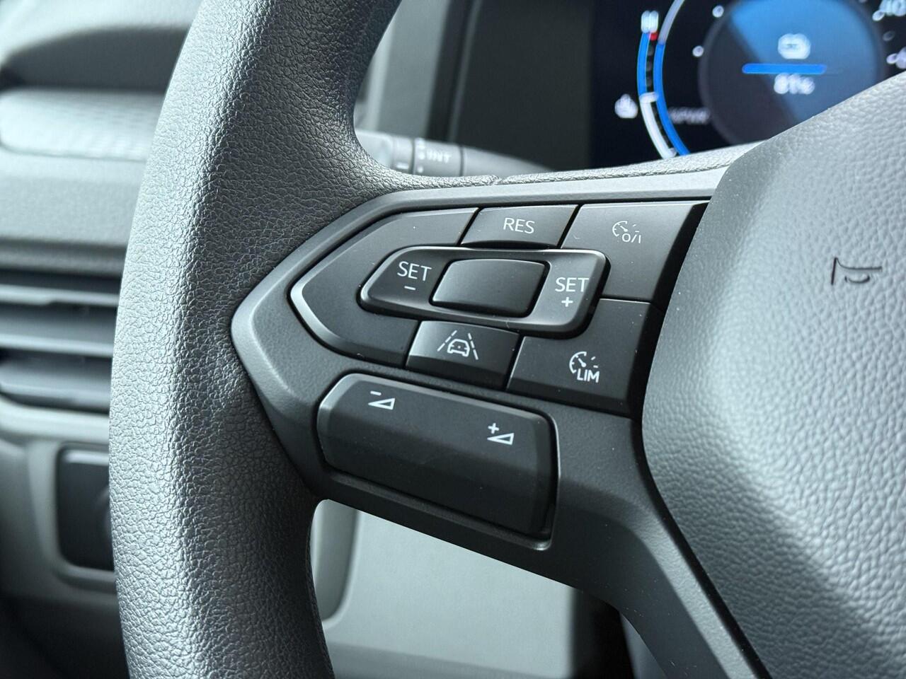 Volkswagen E-Transporter Bedrijfswagens Life Intro L1 Elektromotor 160 kW (218 pk) 3100 mm e-transporter