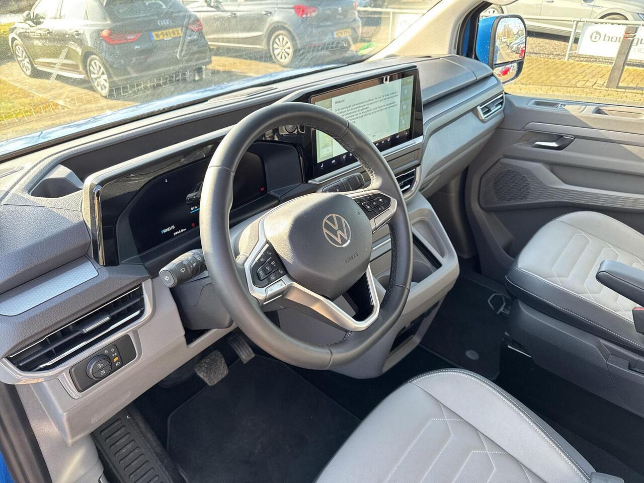 Volkswagen E-Transporter Caravelle 32 L2H1 Style 64 kWh | Trekhaak | Leder | 8 Pers. | H&K Audio |