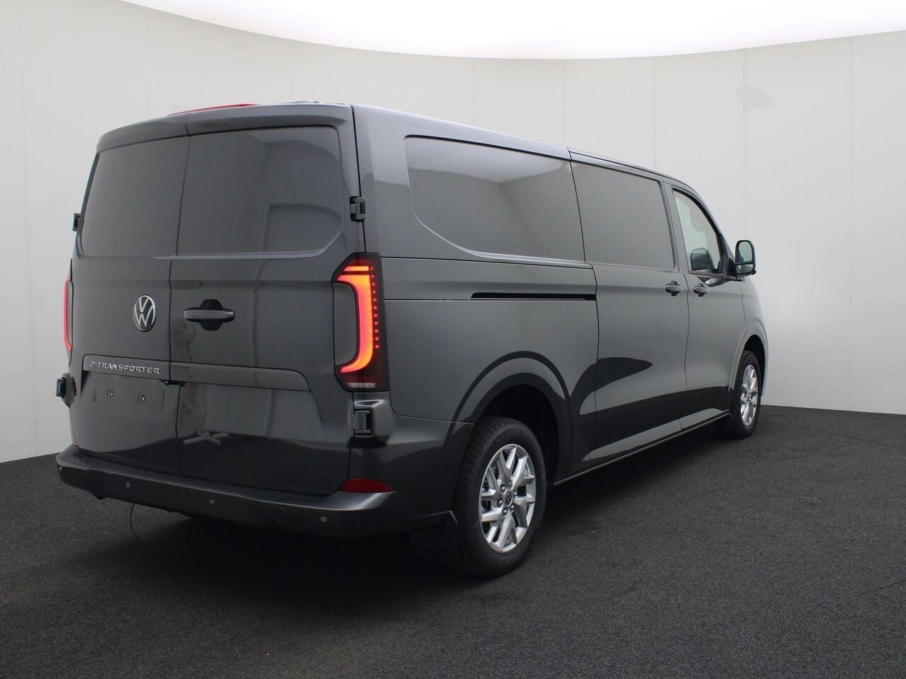 Volkswagen E-Transporter Bedrijfswagens Bestelwagen Bulli 64kWh 286pk L2 700165