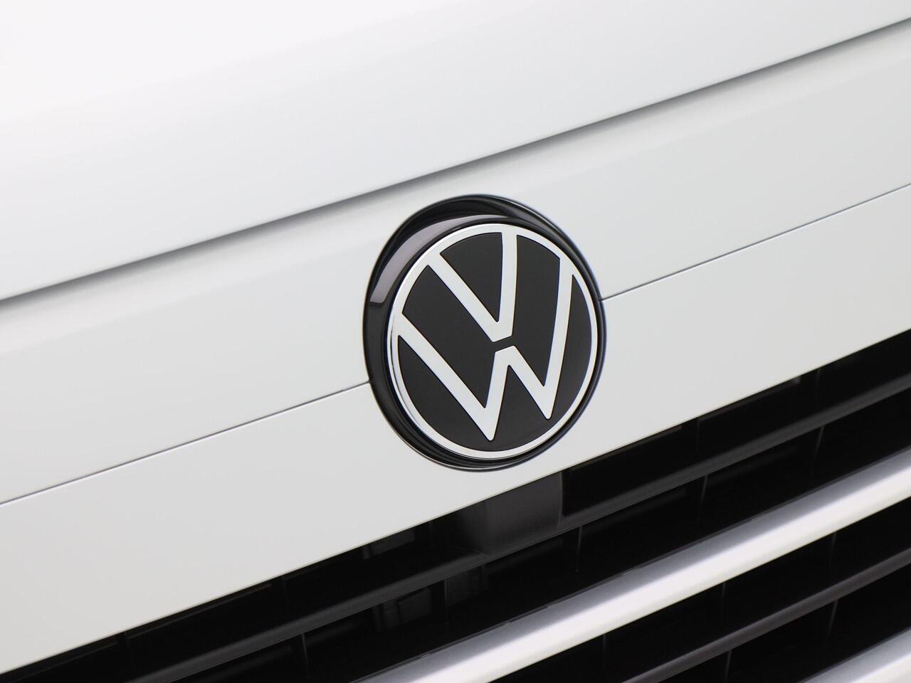 Volkswagen E-Transporter Bedrijfswagens L2 64kWh 218 pk | Trekhaak | Achterdeuren | Bijrijdersbank | Zilver Metallic | 5 jaar gratis onderhoud | 8 jaar garantie op de accu |