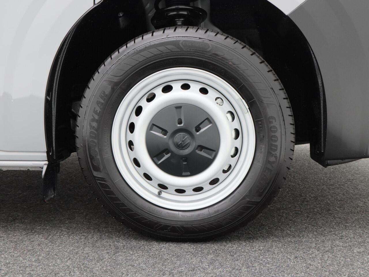 Volkswagen E-Transporter Bedrijfswagens L2 64kWh 218 pk | Trekhaak | Achterdeuren | Bijrijdersbank | 5 jaar gratis onderhoud | 8 jaar garantie op de accu |