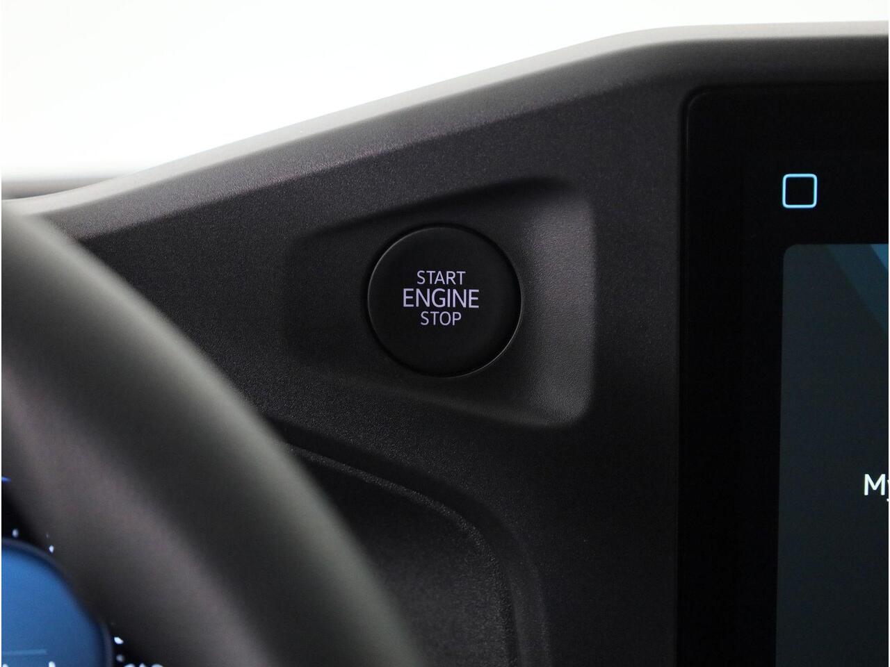 Volkswagen E-Transporter 100kW / 136 pk L1 | Trekhaak | Alarm | 3-Zits