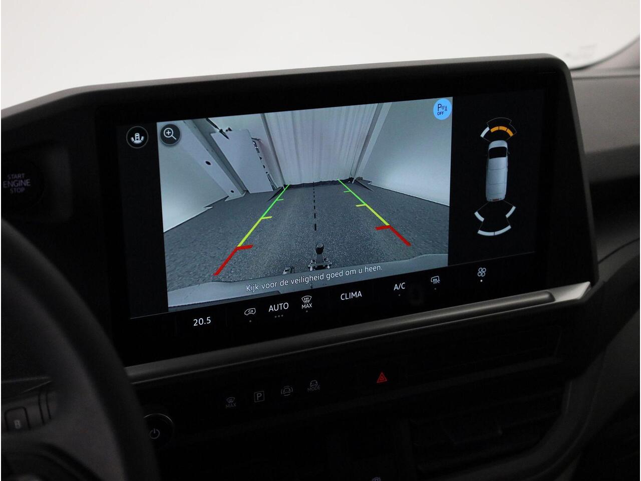 Volkswagen E-Transporter 160 kW / 218 pk L2 Achterdeuren zonder ruit | 3 neerklapbare dakdragers | Assistentiepakket plus | Alarm af fabriek | All-season banden | Trekhaak vast | Bijrijdersbank