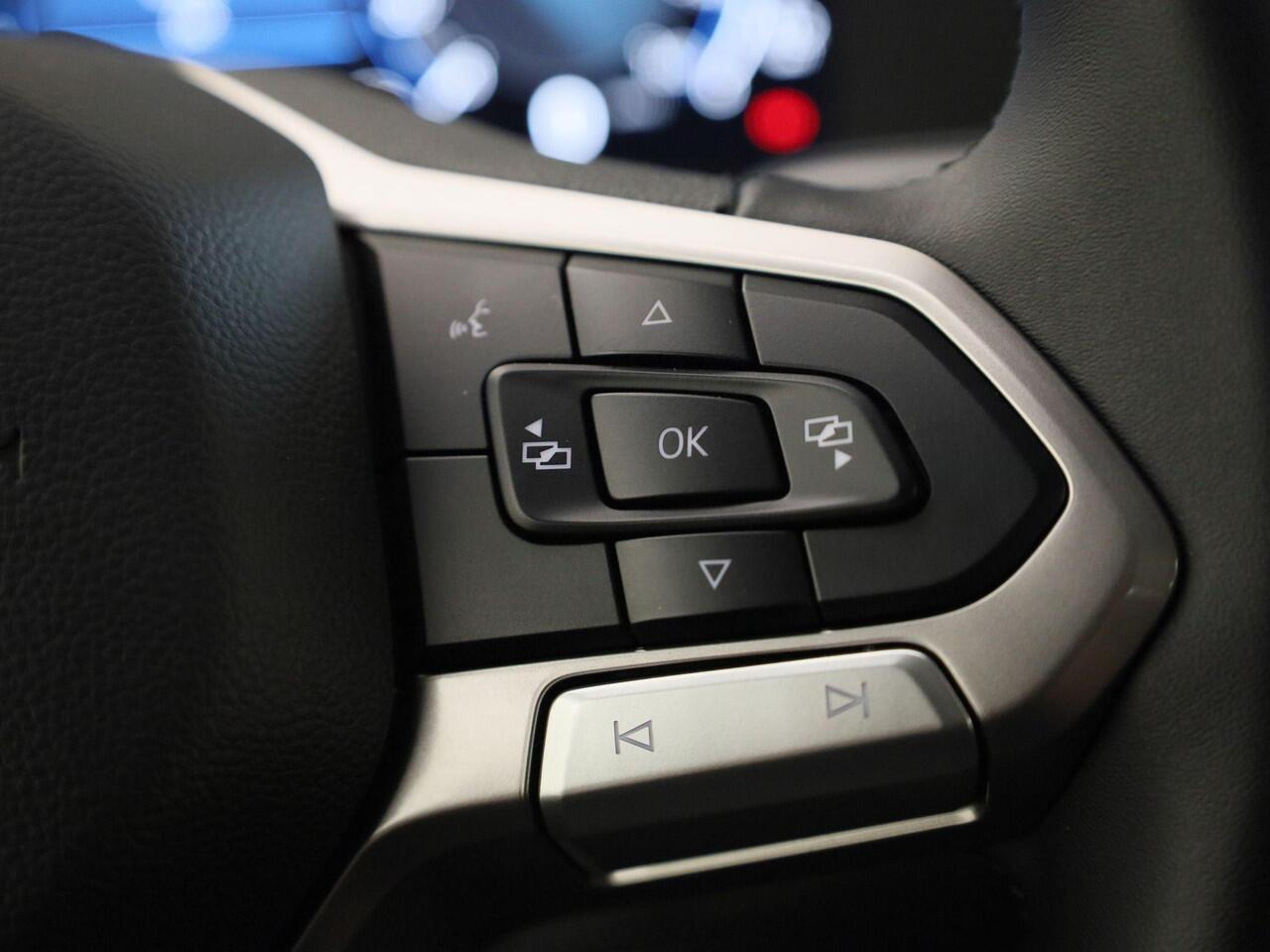 Volkswagen E-Transporter Bedrijfswagens Bestelwagen Life 64kWh 218pk L2 716162