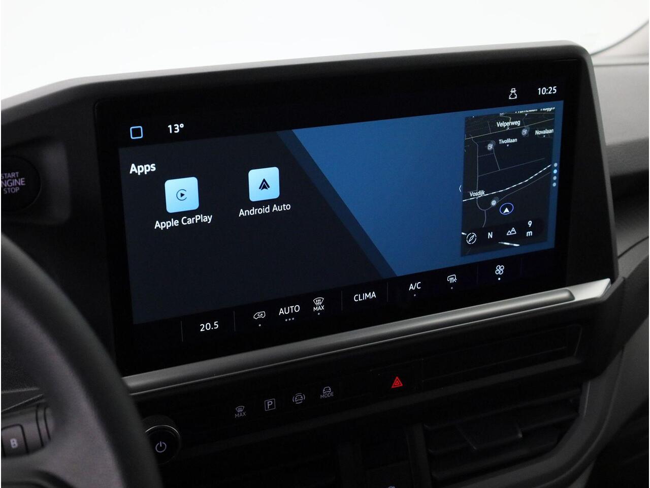 Volkswagen E-Transporter 160 kW / 218 pk L2 | Trekhaak | Navigatie | 2x Schuifdeur | Apple Carplay/Android Auto | Alarm | All season banden