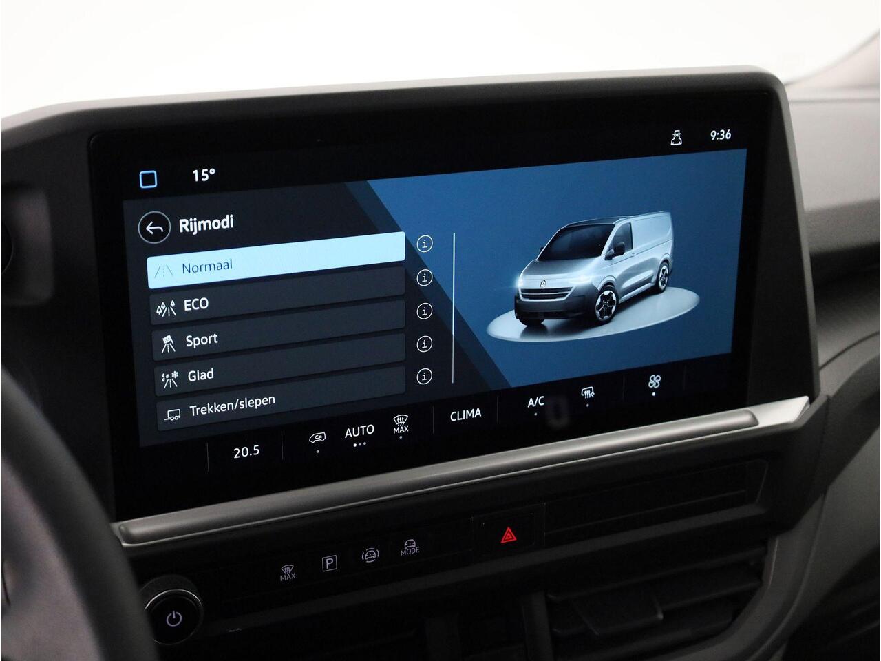 Volkswagen E-Transporter L2 160kW 218pk | Neerklapbare Dakdragers | Alarm | Trekhaak | All season banden