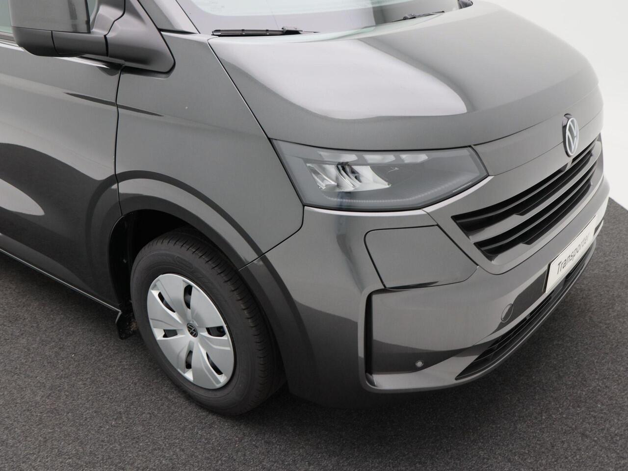 Volkswagen E-Transporter Bedrijfswagens Life L1 218 pk | Achterdeuren | Bumpers in kleur | Bijrijdersstoel | 5 jaar gratis onderhoud | Trekhaak | 8 jaar garantie op de accu |