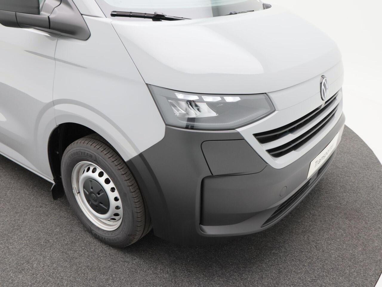 Volkswagen E-Transporter Bedrijfswagens Bestelwagen L1 136 pk | Trekhaak | bijrijdersbank | Achterdeuren | 5 jaar gratis onderhoud | 8 jaar garantie op accu |