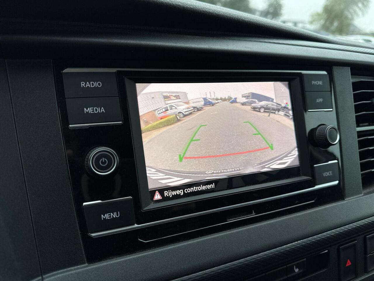 Volkswagen E-Transporter T6 ABT E-Line 113 pk | A-Camera | Betimmering | L2