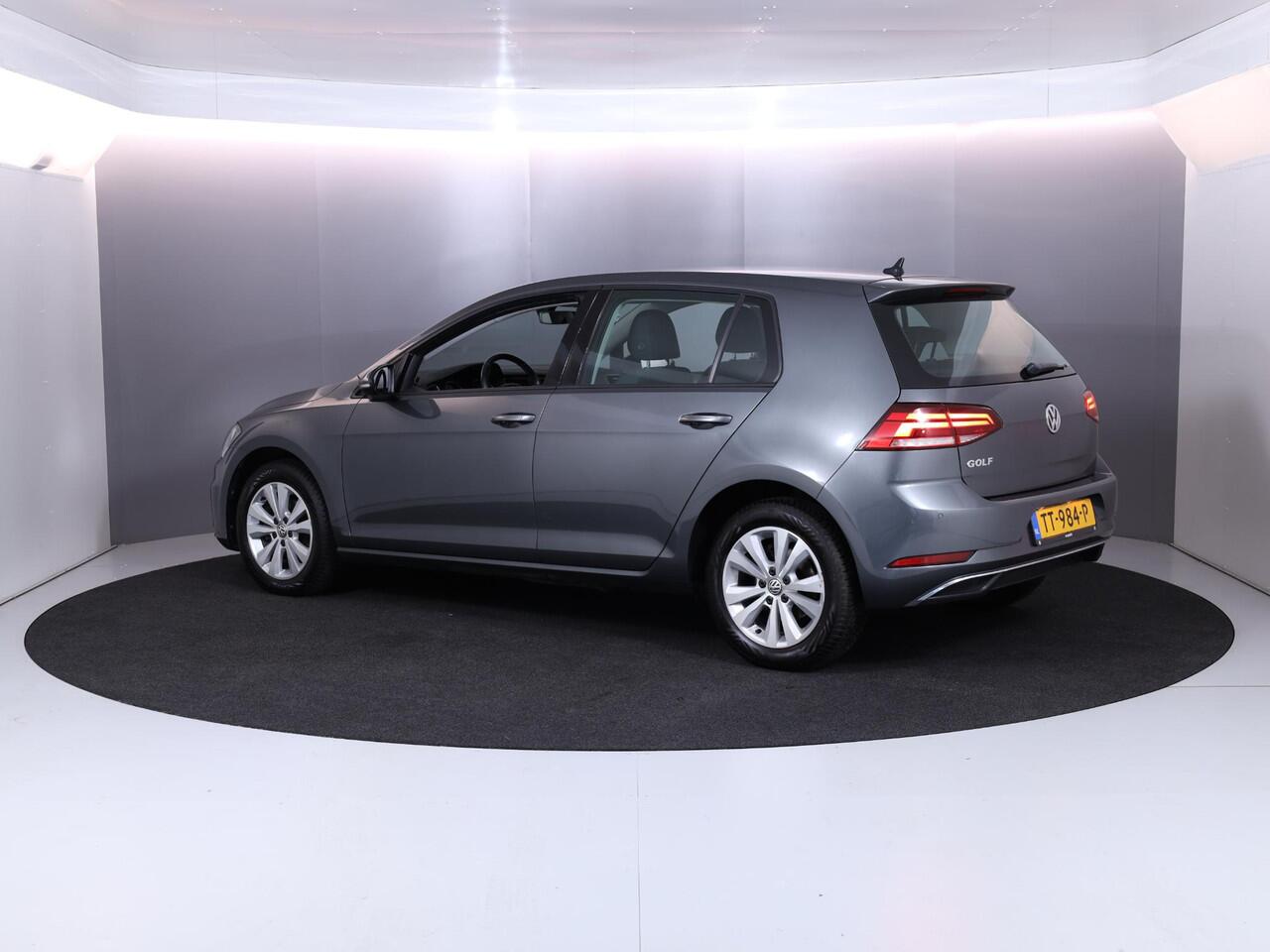 Volkswagen GOLF 1.0 TSI Comfortline 115pk 6bak| Navi| 16'LM-velgen | Parksensors