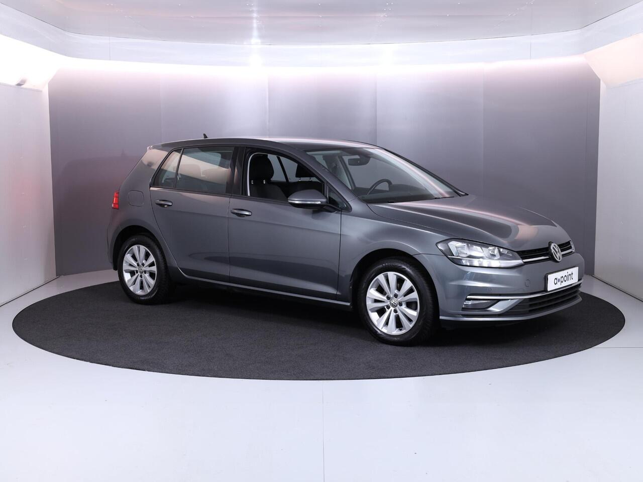 Volkswagen GOLF 1.0 TSI Comfortline 115pk 6bak| Navi| 16'LM-velgen | Parksensors