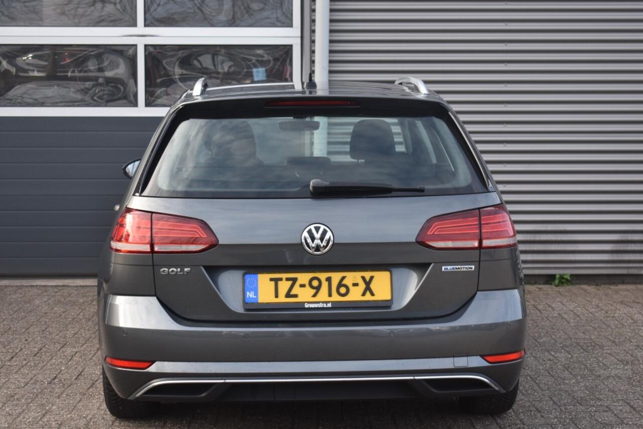 Volkswagen GOLF 1.5 TSI / ADAP. CRUISE / LED PAKKET / 4 NIEUWE BANDEN