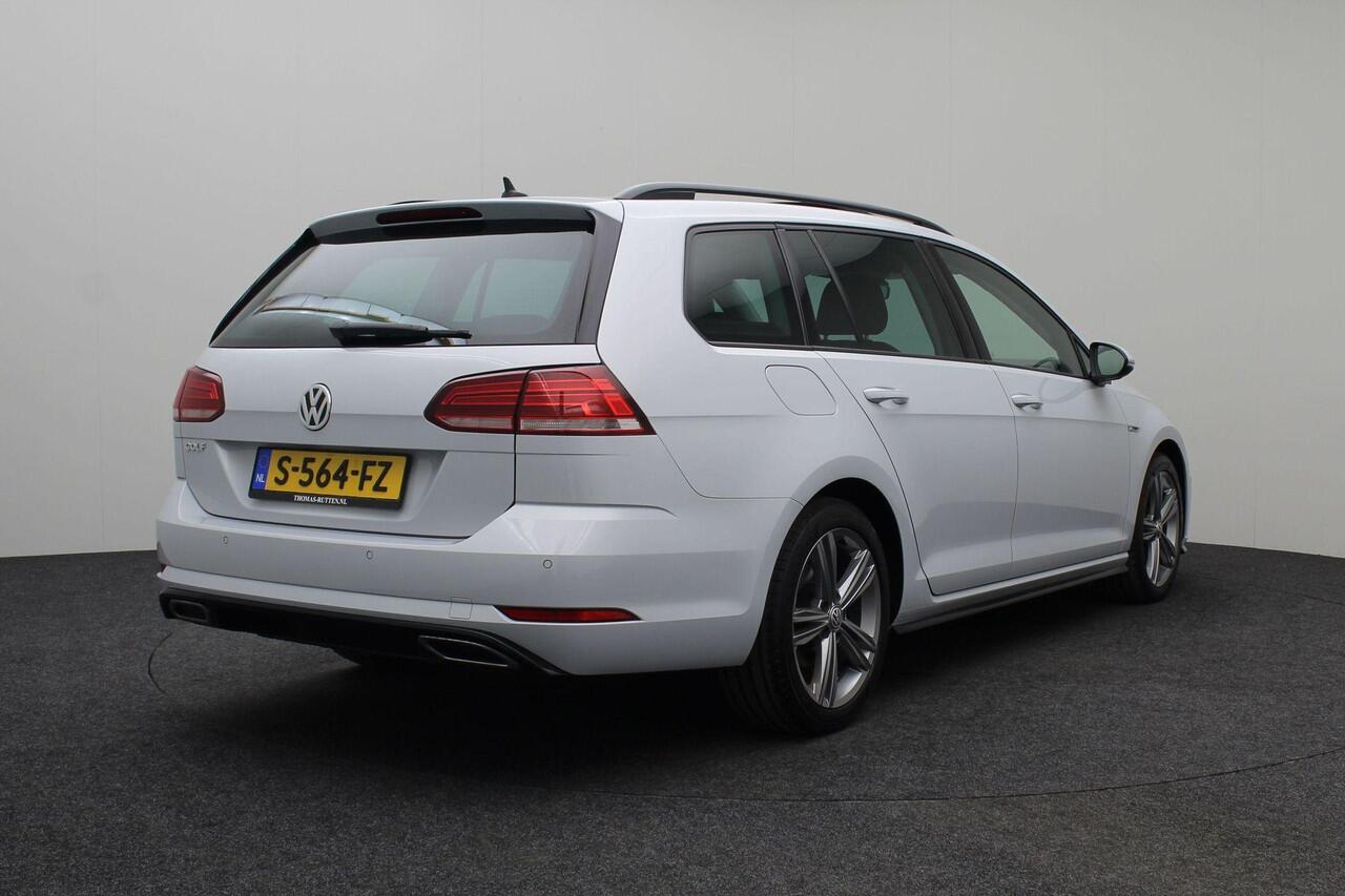 Volkswagen GOLF Variant 1.5 TSI Highline Business R-Line 2018 Panoramadak | Carplay | Virtual dashboard | DSG | Navigatie | Xenon LED | Massagestoel | Alcantara | Bluetooth | PDC | Stoelverwarming | Dealeronderhouden