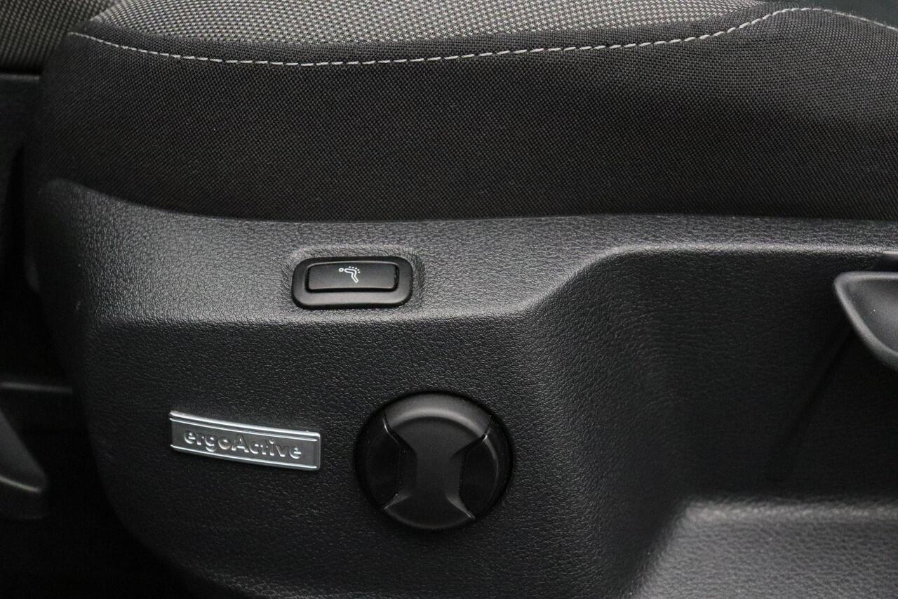 Volkswagen GOLF Variant 1.5 TSI Highline Business R-Line 2018 Panoramadak | Carplay | Virtual dashboard | DSG | Navigatie | Xenon LED | Massagestoel | Alcantara | Bluetooth | PDC | Stoelverwarming | Dealeronderhouden