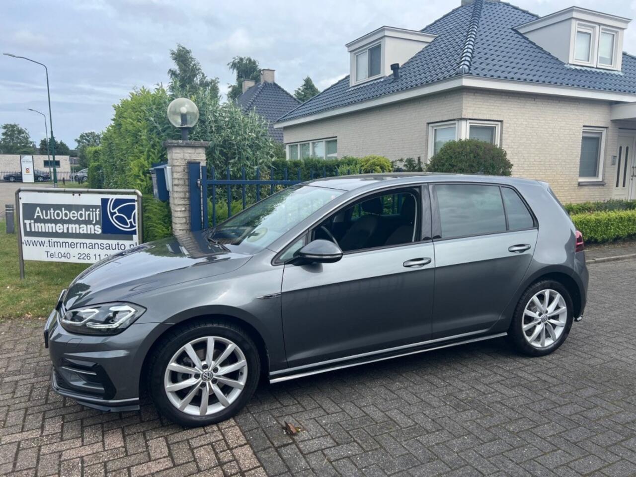 Volkswagen GOLF 1.4 TSI HL BNS R NAVI PDC V+A XENON LED