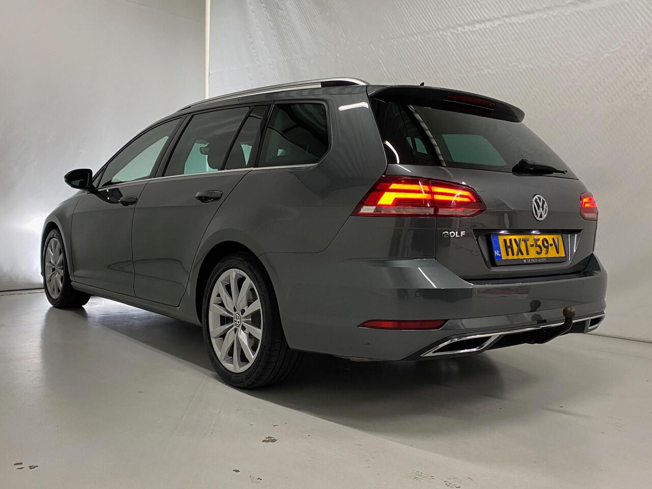 Volkswagen GOLF Variant 1.5 TSI Highline Navigatie Trekhaak Camera App-connect Privacyglas 17inchLM