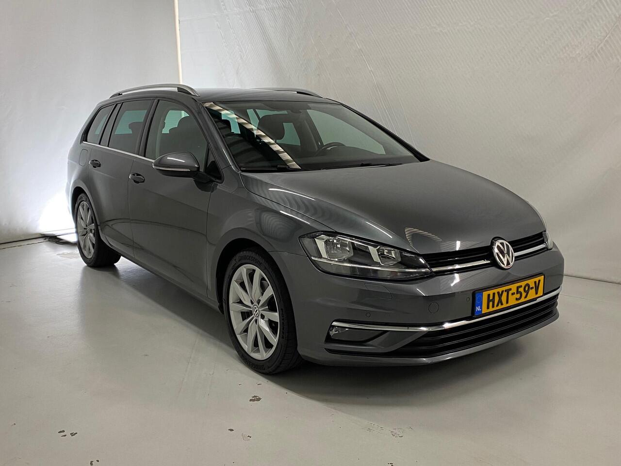 Volkswagen GOLF Variant 1.5 TSI Highline Navigatie Trekhaak Camera App-connect Privacyglas 17inchLM
