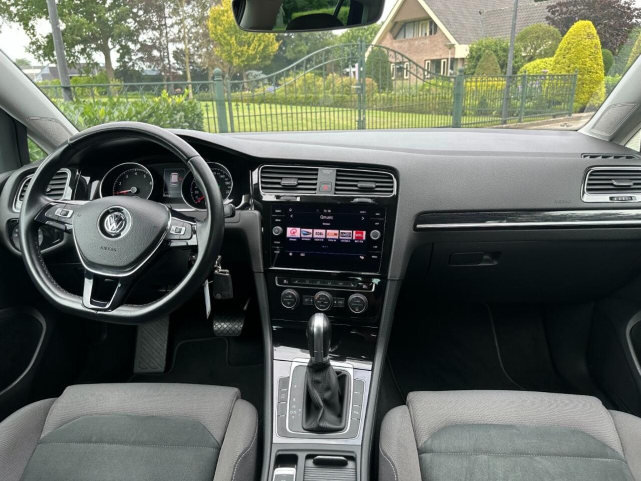 Volkswagen GOLF 1.5 TSI Highline DSG7 Led / ACC / Winterpakket