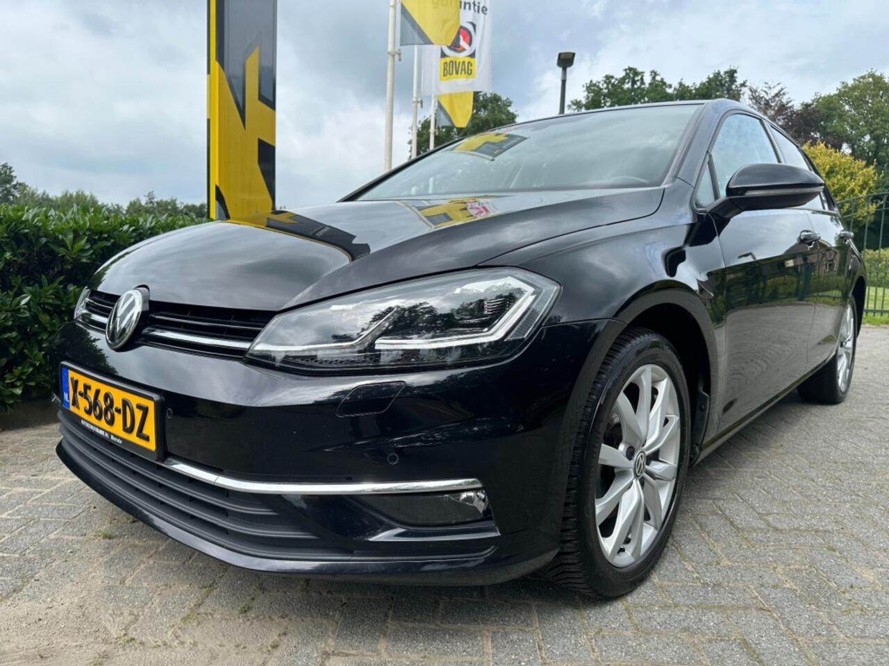 Volkswagen GOLF 1.5 TSI Highline DSG7 Led / ACC / Winterpakket