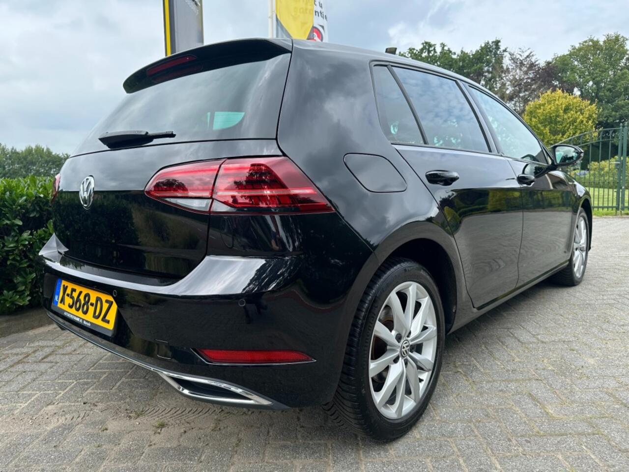 Volkswagen GOLF 1.5 TSI Highline DSG7 Led / ACC / Winterpakket