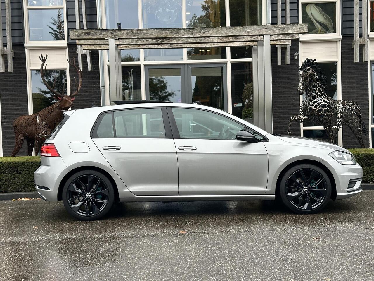 Volkswagen GOLF 1.5 TSI Comfortline Business