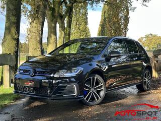 volkswagen-golf-1.4-tsi-phev-gte