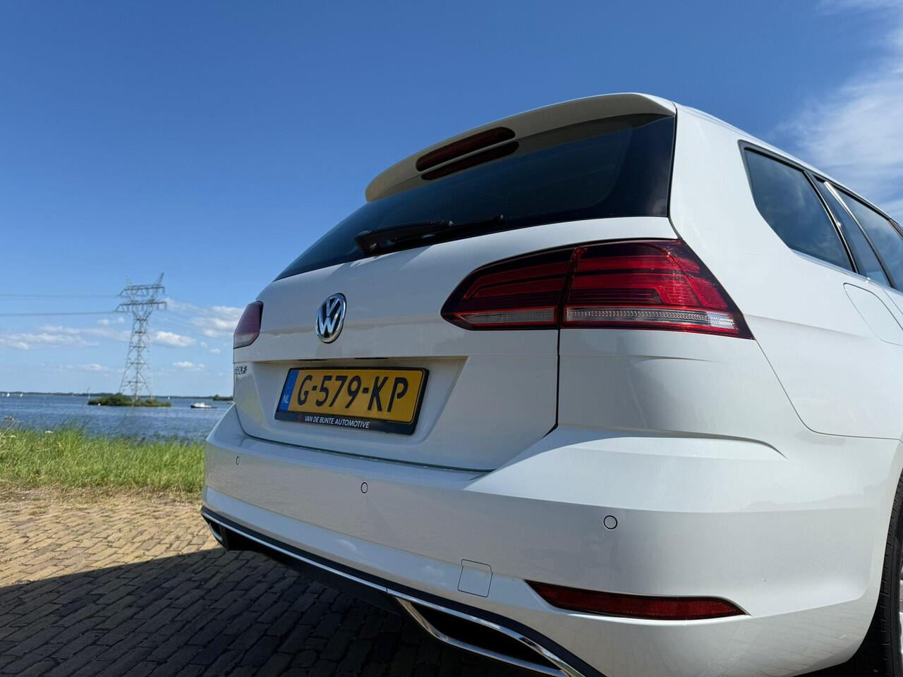 Volkswagen GOLF Variant 1.0 TSI Highline *ACC & Virtual Cockpit*