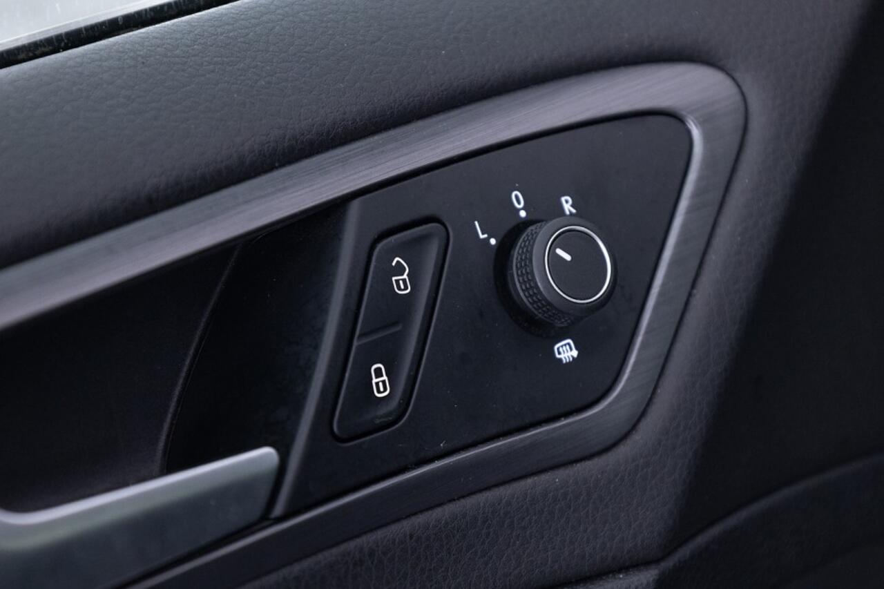 Volkswagen GOLF Variant 1.5 TGI CNG Comfortline Automaat ? 1e Eigenaar