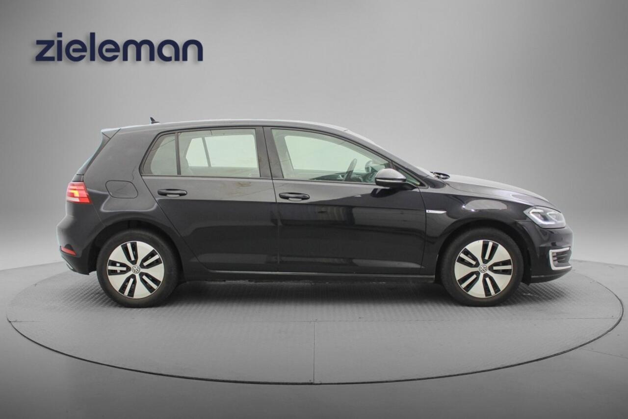 Volkswagen GOLF Electric - Navi, Camera, Cruise, Clima