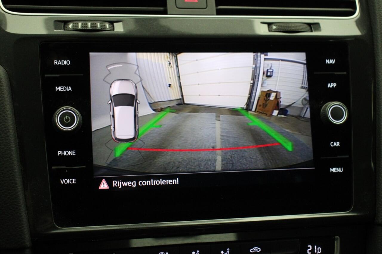 Volkswagen GOLF Electric - Navi, Camera, Cruise, Clima
