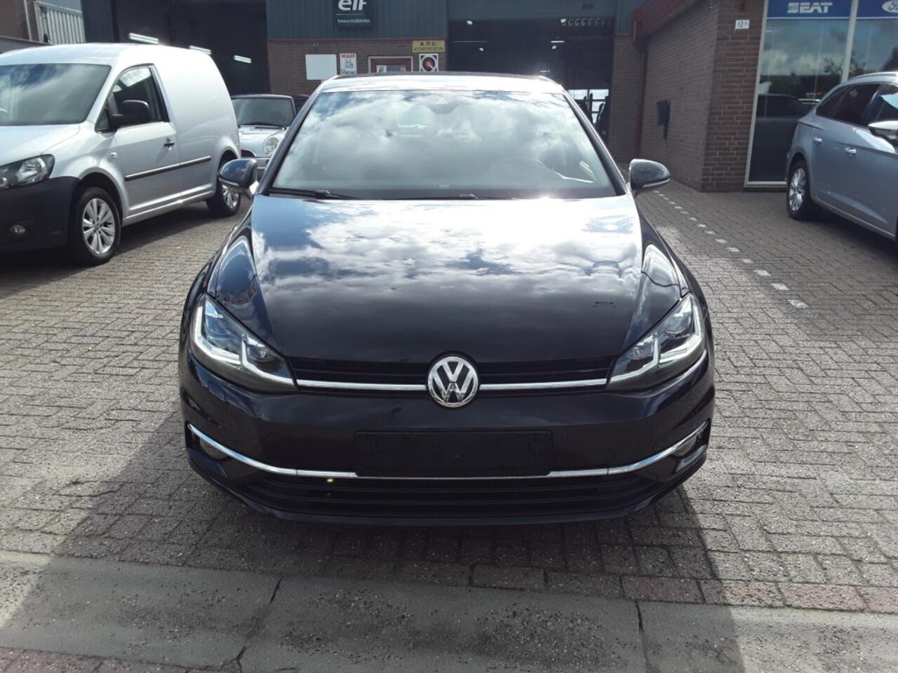 Volkswagen GOLF 1.5 TSI DSG / 1Q.DRIVE/ VIRTUAL / ACC