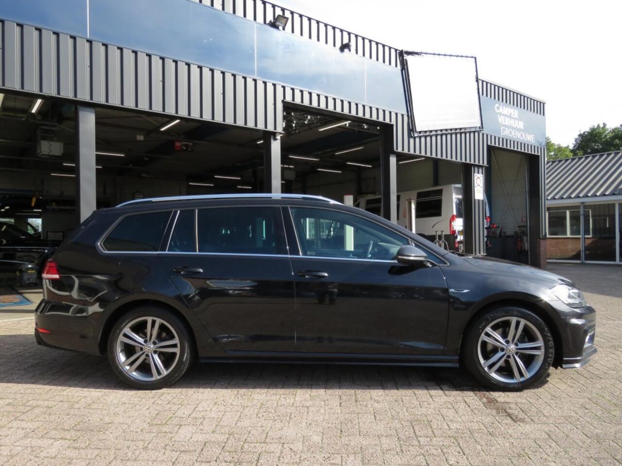 Volkswagen GOLF 1.5 TSI 150pk DSG-aut. R-Line / Led / Virtual / 17 Inch / BOVAG garantie