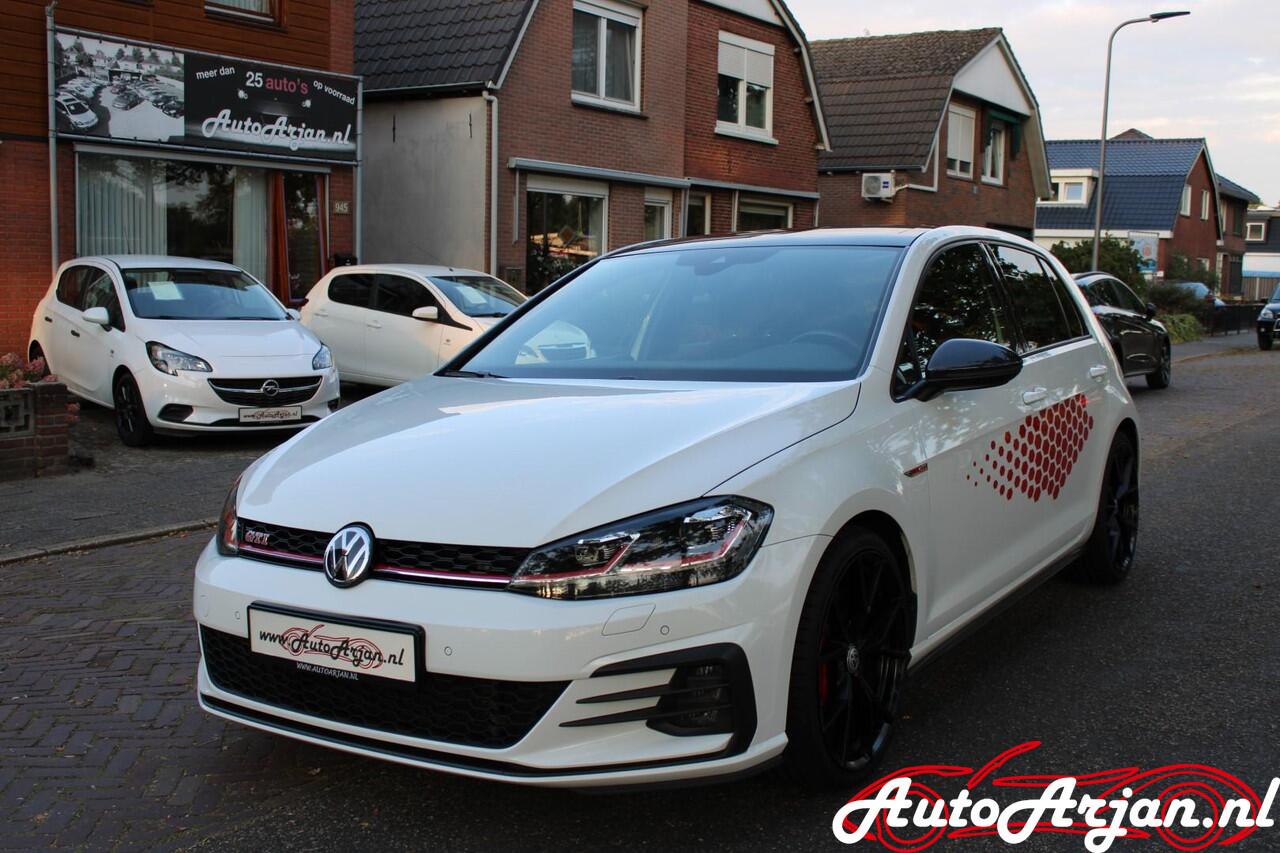 Volkswagen GOLF 2.0 TSI GTI Performance Pano, Navi, Camera, Garantie!