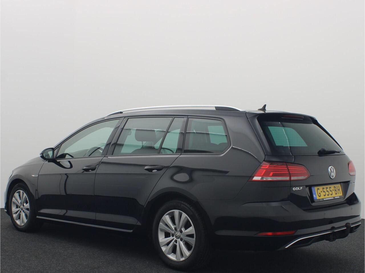 Volkswagen GOLF Variant 1.5 TSI Comfortline Business TREKHAAK / NAVI / CLIMA / PDC / CARPLAY / DAB+ / ACC / NL-AUTO
