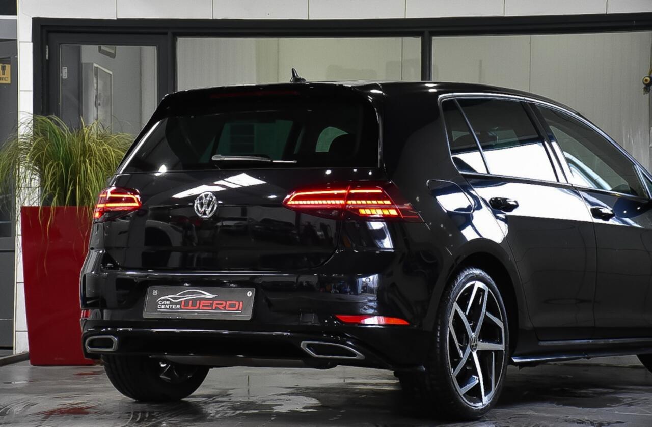 Volkswagen GOLF 1.0 TSI R-LINE | LED-MATRIX | FACELIFT | CARPLAY |
