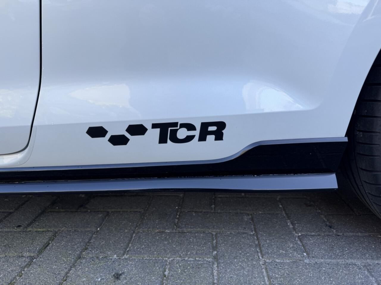 Volkswagen GOLF 2.0 GTI Tcr